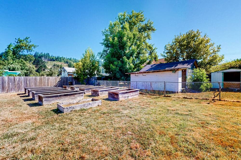 Photo of Outdoor in Blue Lake