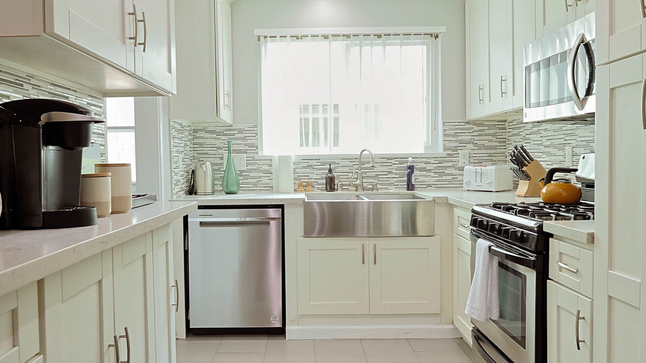 Photo of Kitchen in Encino