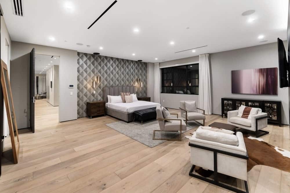 Photo of Bedroom in The Flats