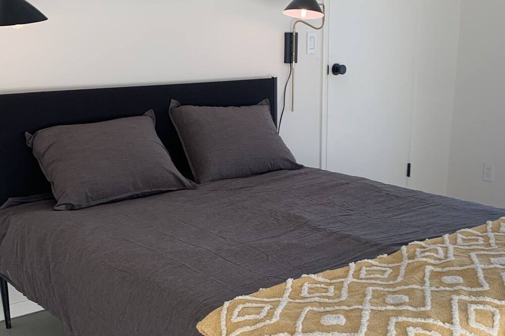 Photo of Bedroom in Yucca Valley