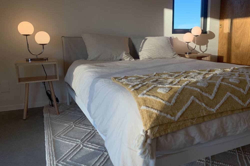 Photo of Bedroom in Yucca Valley