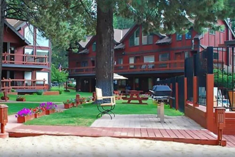 Photo of Others in Tahoe Vista