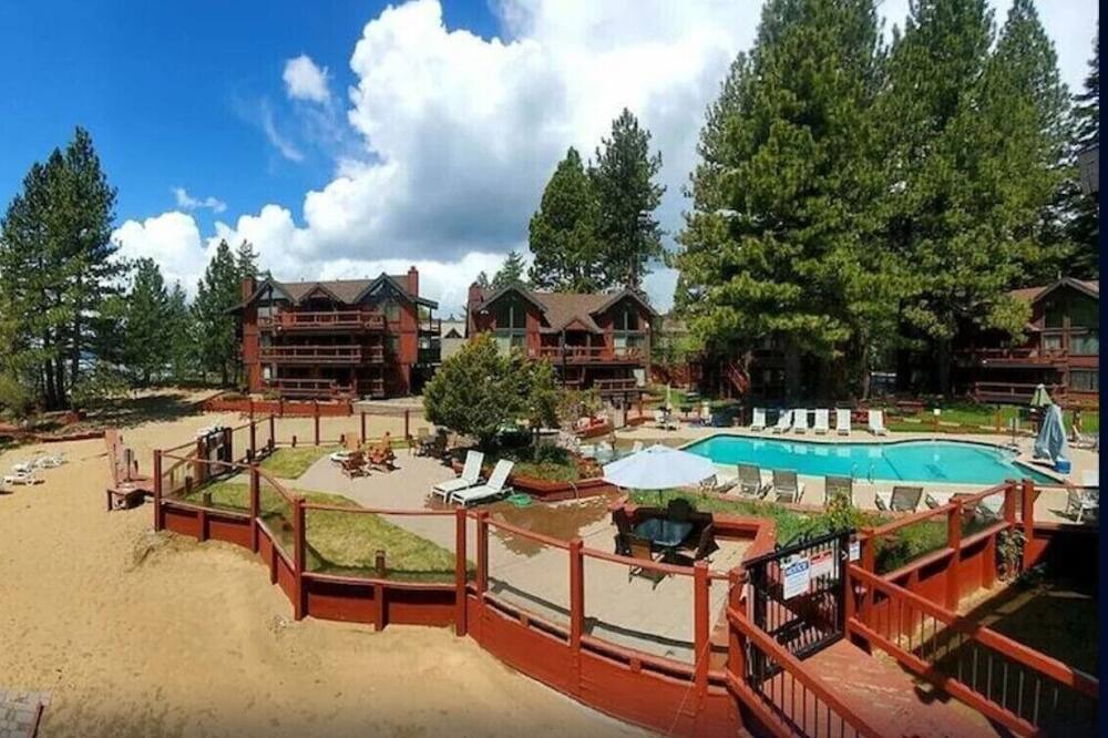 Photo of Others in Tahoe Vista
