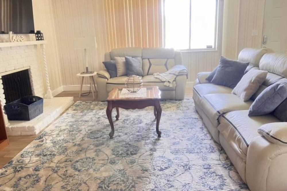 Photo of Livingroom in Riverside
