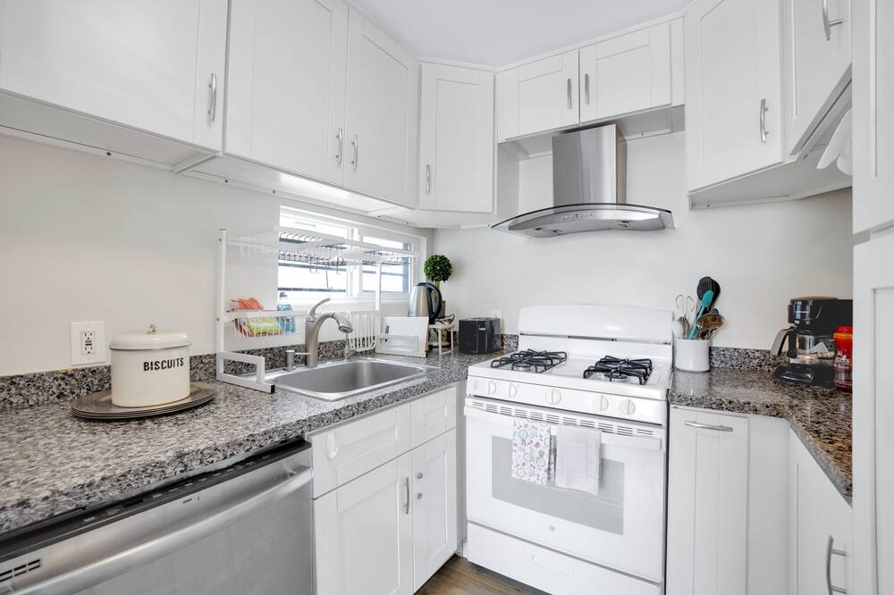 Photo of Kitchen in Downey