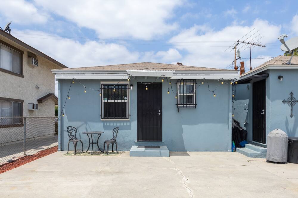 Photo of Outdoor in Downey