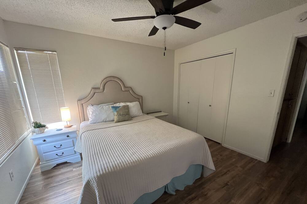 Photo of Bedroom in Greenacres