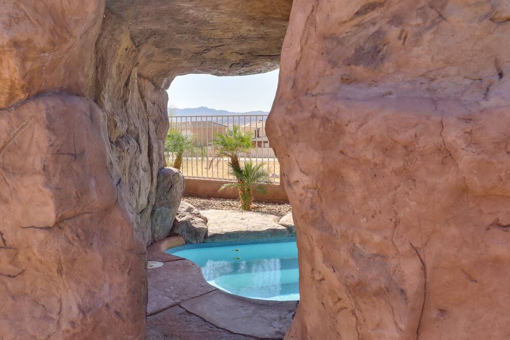 Photo of Outdoor in Sunridge Estates