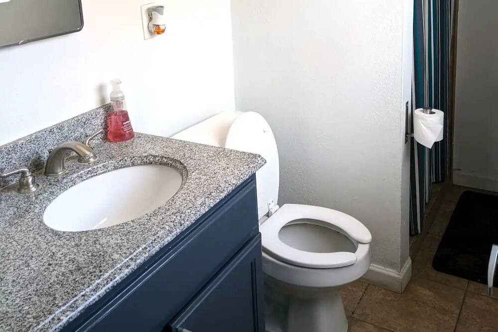 Photo of Bathroom in Trail West