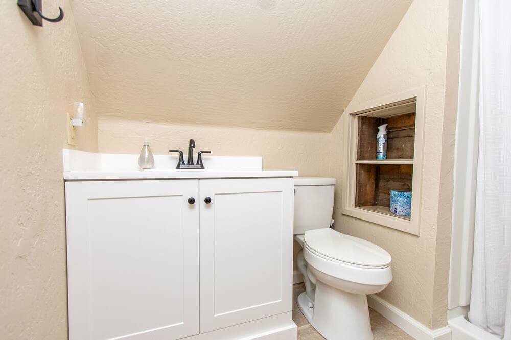 Photo of Bathroom in Forest Meadows