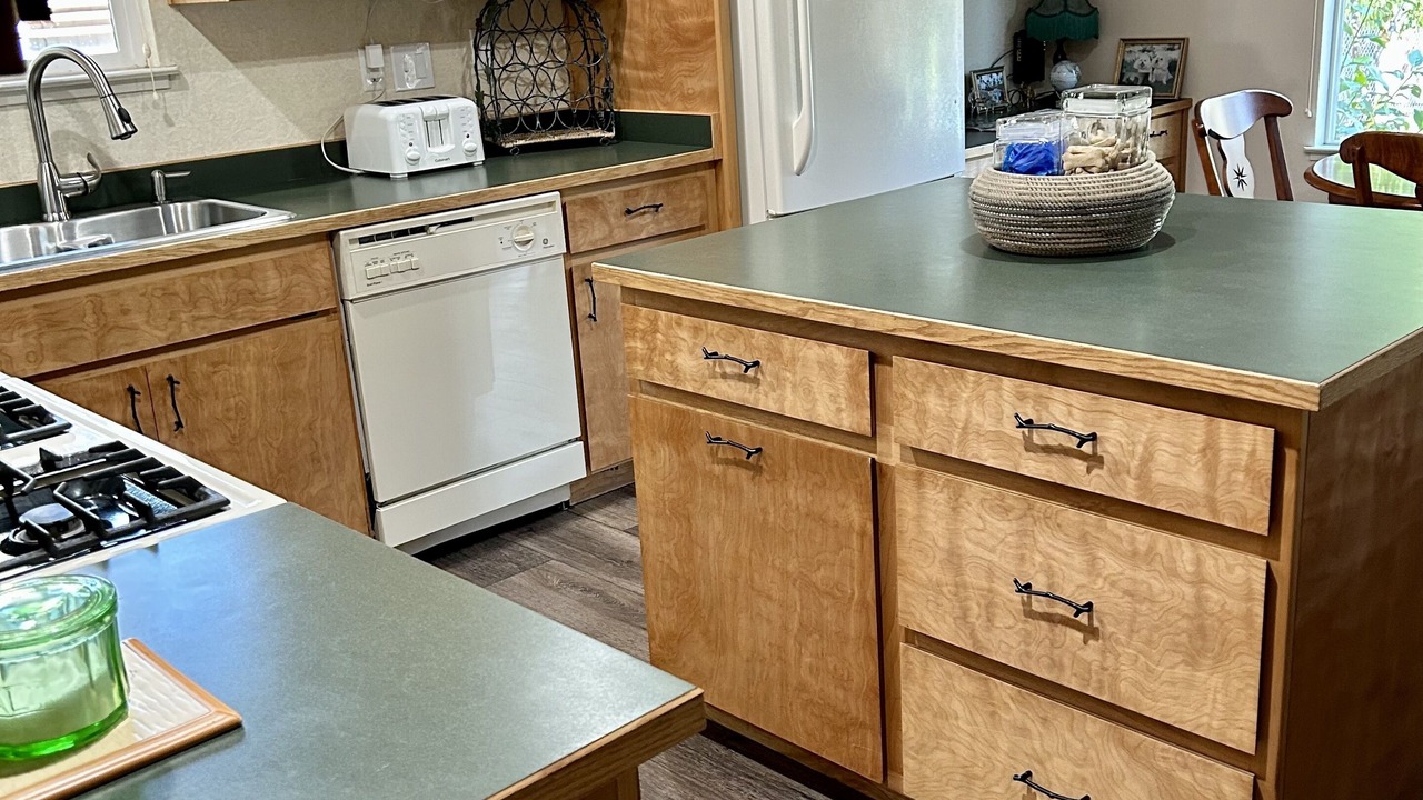 Photo of Kitchen in Plumas Eureka