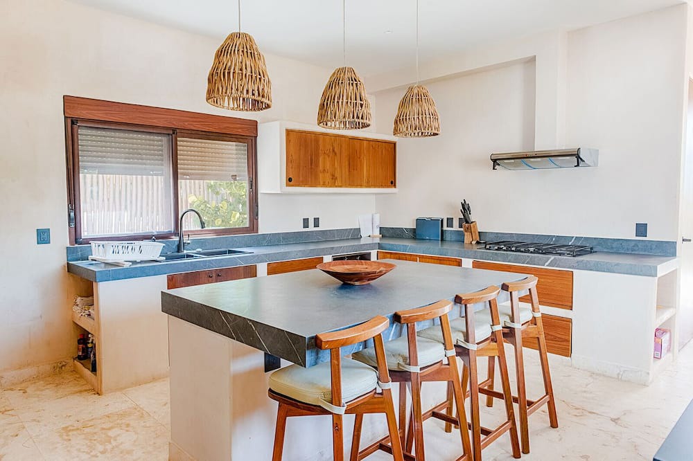 Photo of Kitchen in Bouvet Island