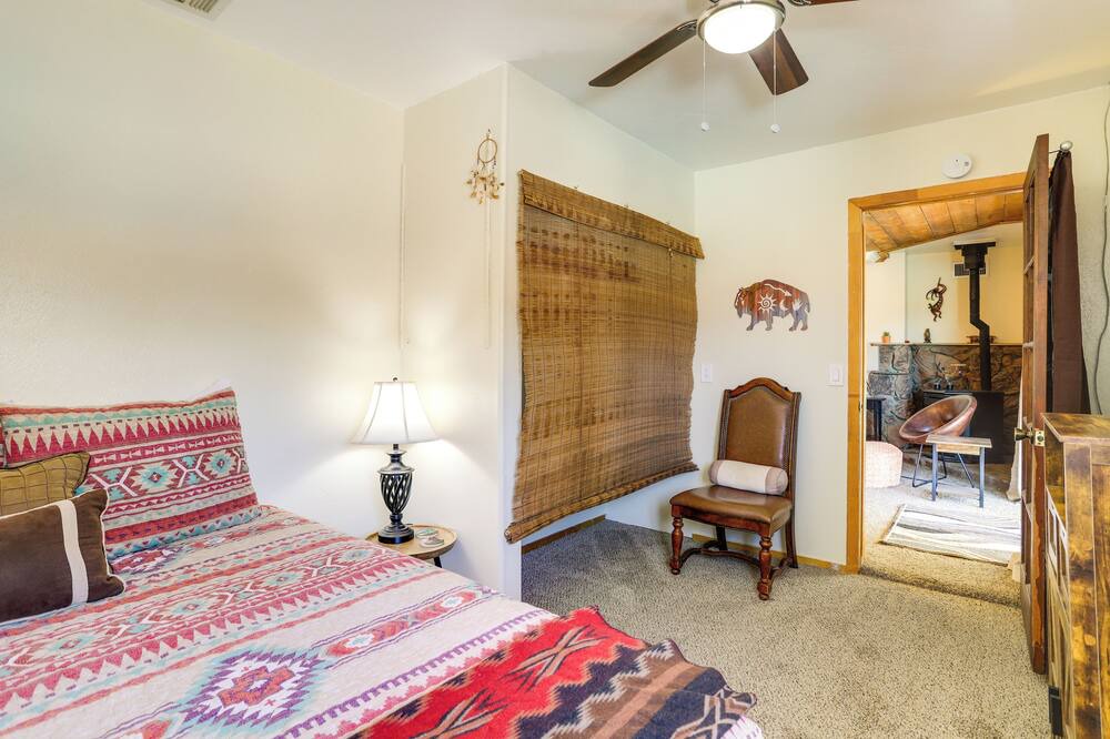 Photo of Bedroom in Yucca Valley