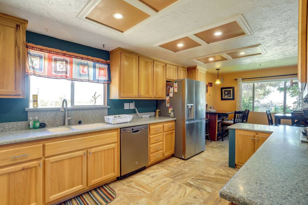 Photo of Kitchen in Yucca Valley