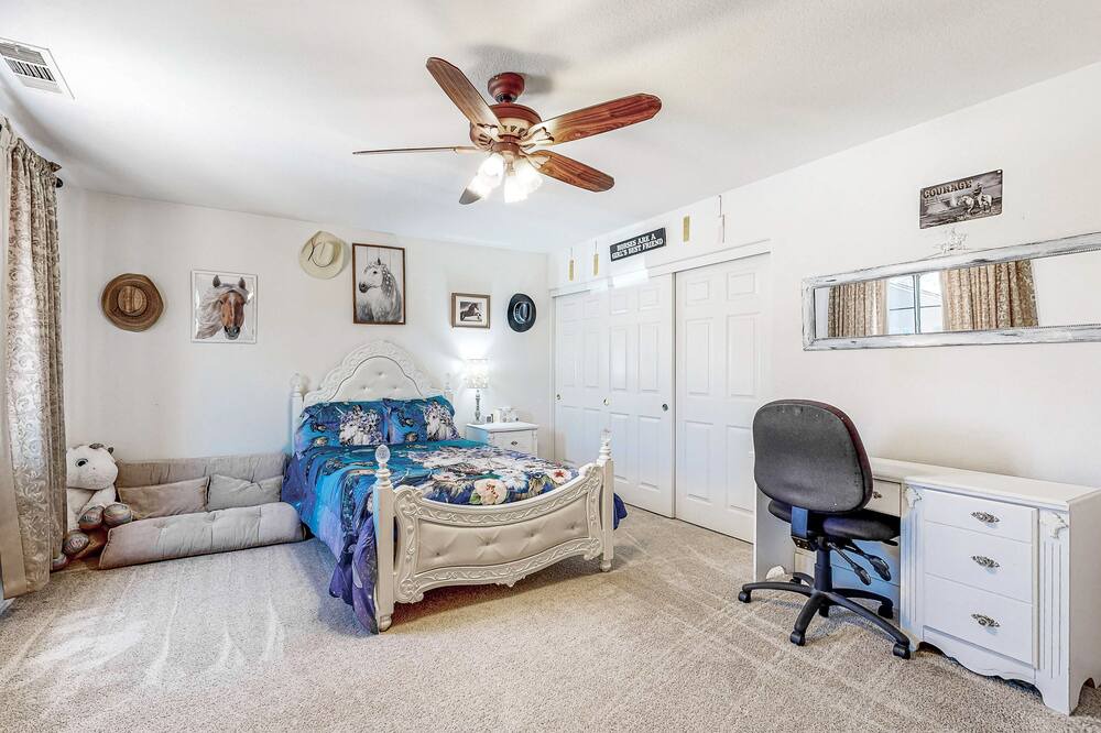 Photo of Others in Lake Elsinore