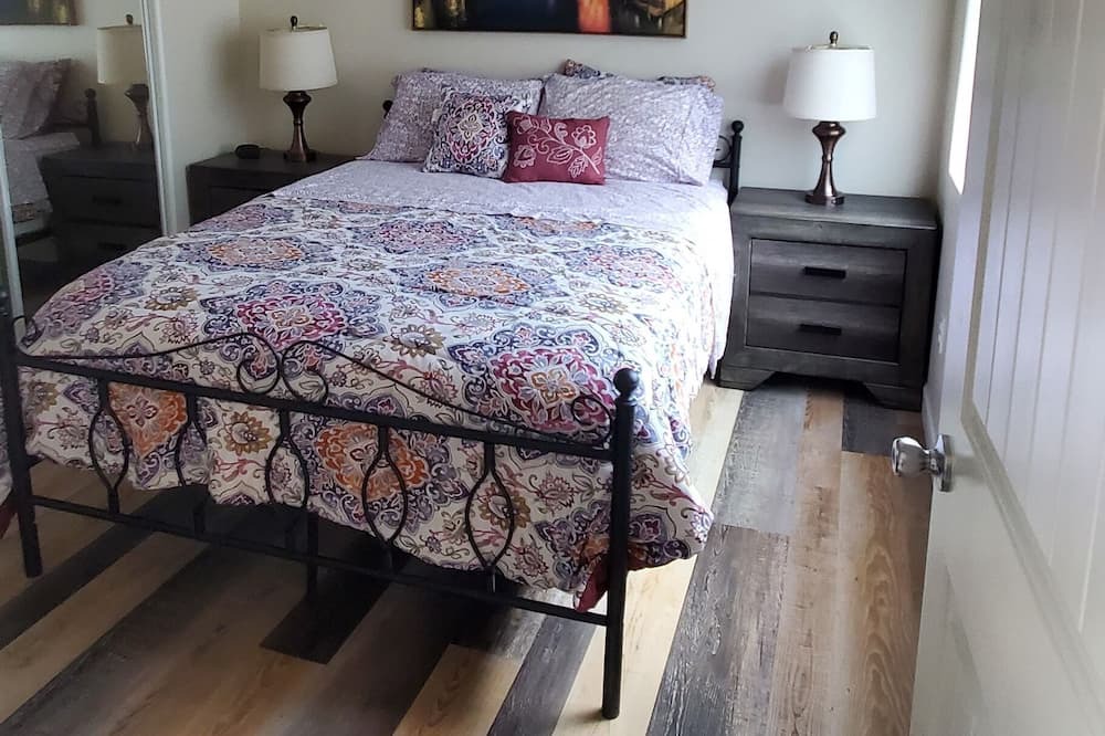 Photo of Bedroom in Diamond Valley