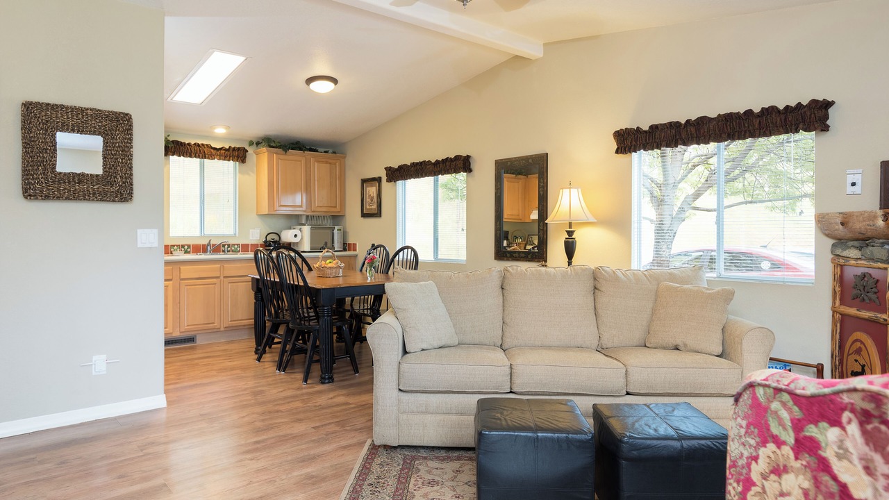 Photo of Livingroom in Ahwahnee