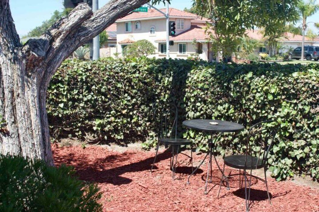 Photo of Outdoor in Midway City