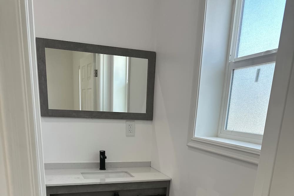 Photo of Bathroom in Rancho Palos Verdes
