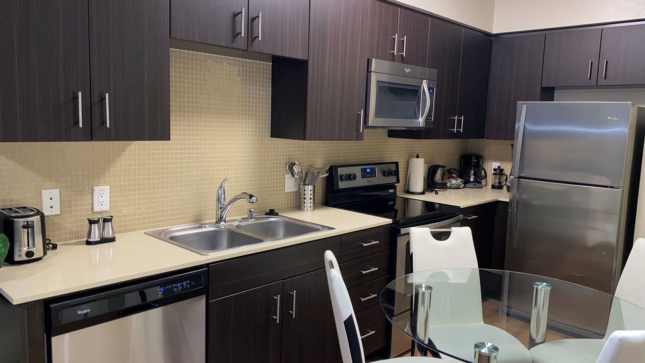 Photo of Kitchen in Mid-Wilshire