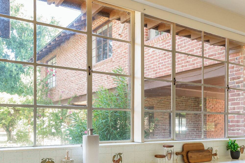 Photo of Kitchen in Roosevelt