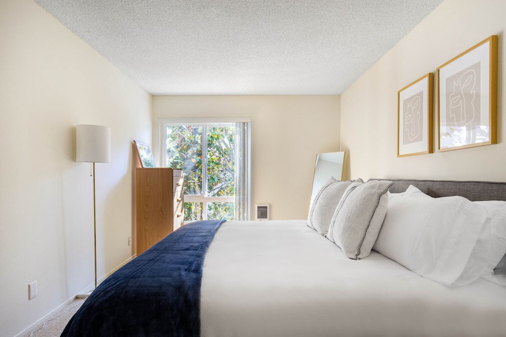 Photo of Bedroom in Palo Alto