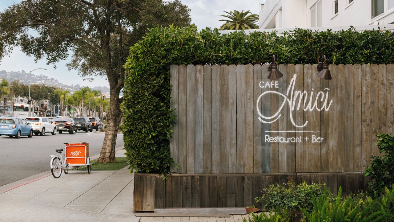 Photo of Outdoor in Beverly Hills