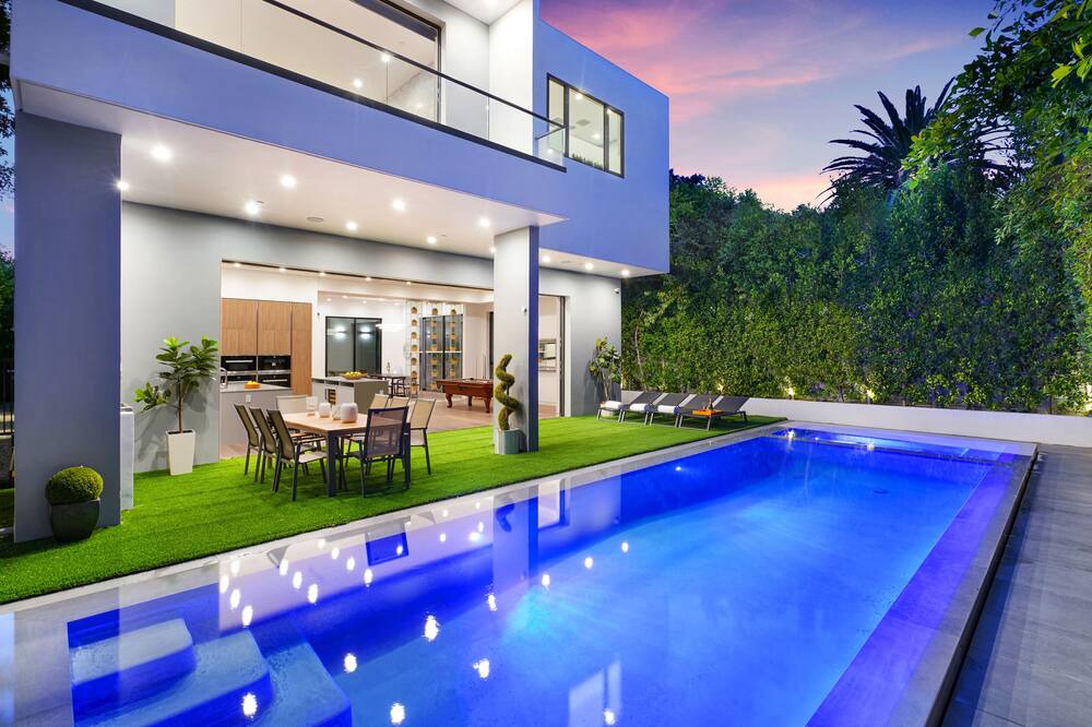 Photo of Outdoor in Melrose