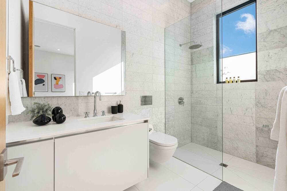 Photo of Bathroom in Melrose