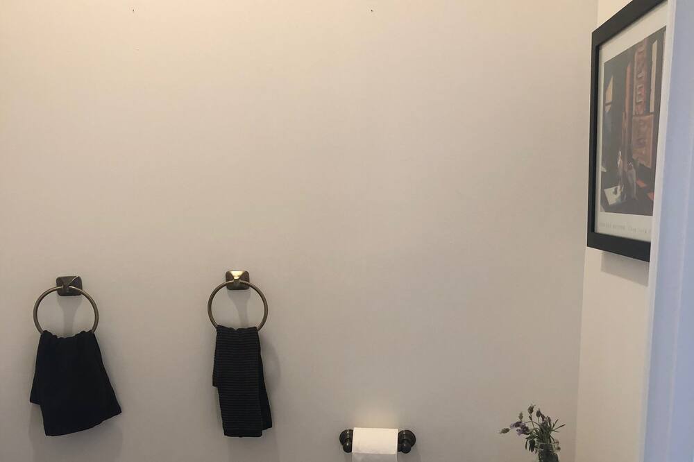 Photo of Bathroom in The Flats