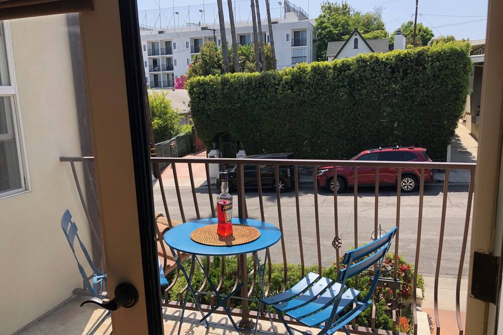 Photo of Patio Balcony in The Flats