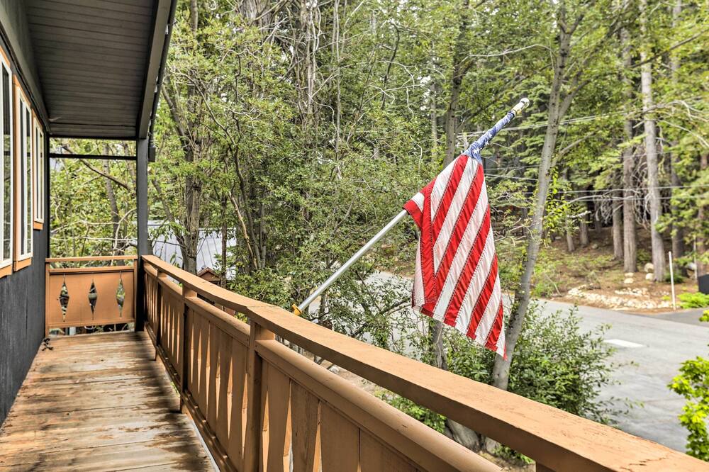 Photo of Patio Balcony in Tahoma