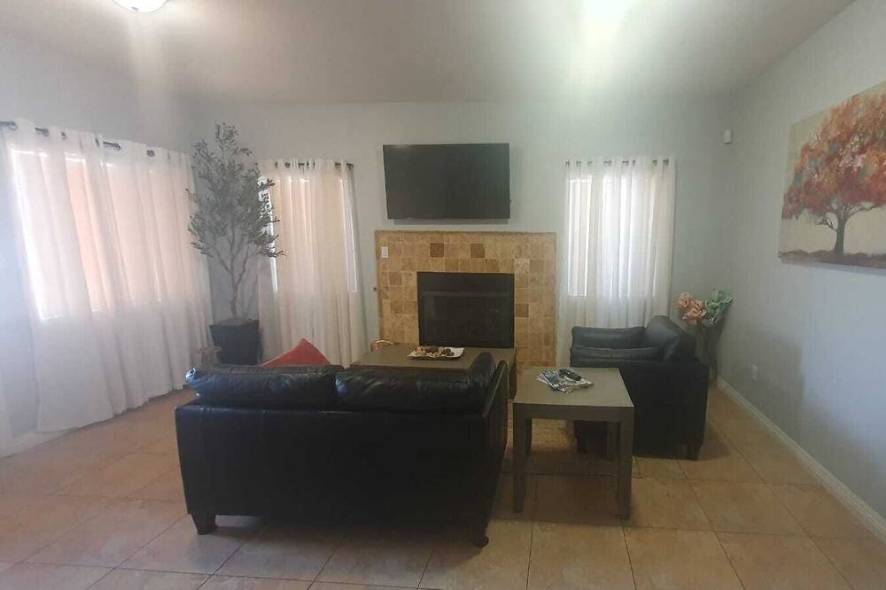 Photo of Livingroom in Riverside