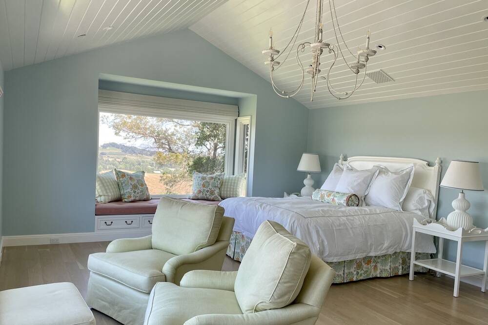 Photo of Bedroom in Napa