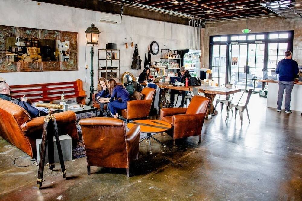 Photo of Others in El Segundo