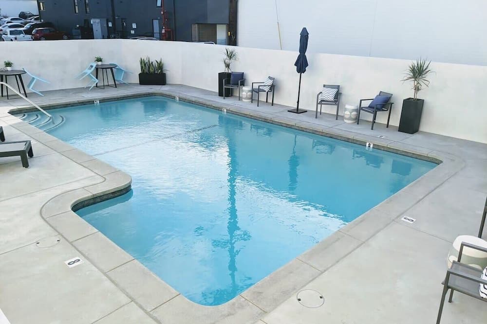 Photo of Outdoor in El Segundo