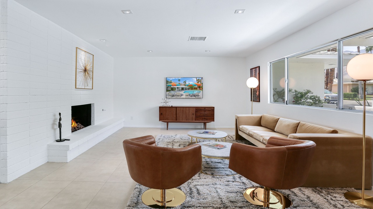Photo of Livingroom in Indian Canyon