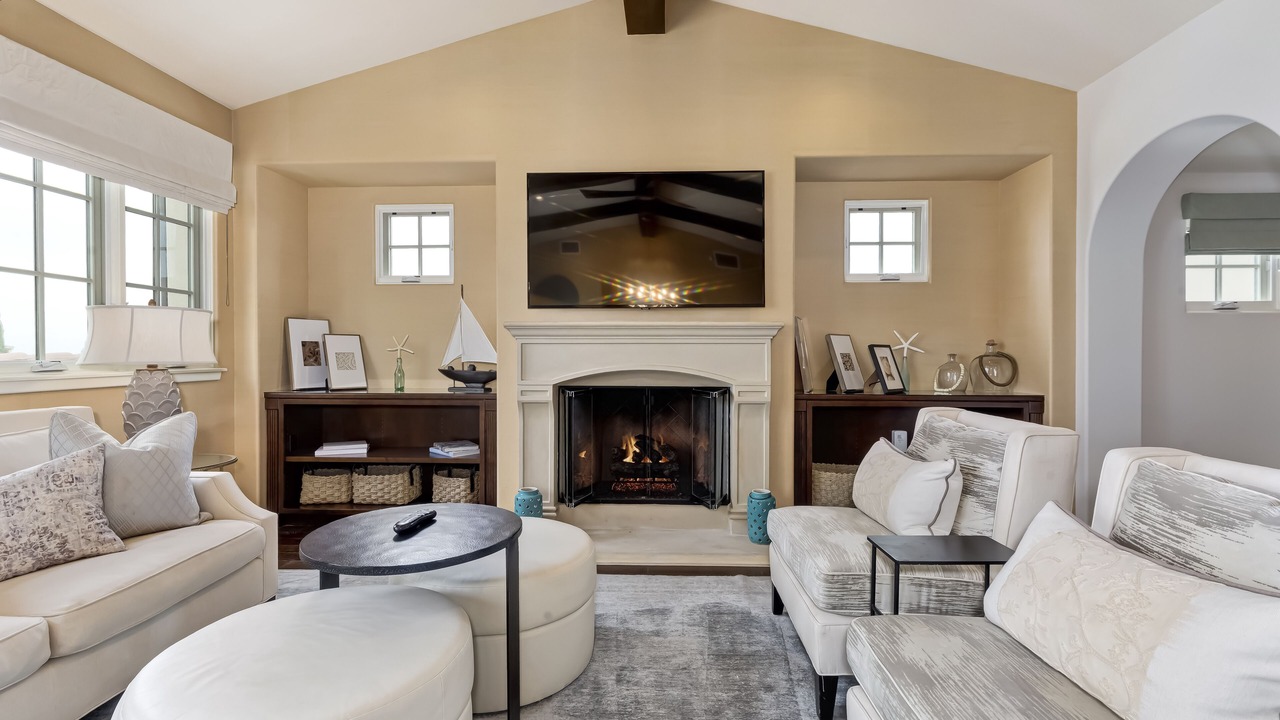 Photo of Livingroom in Rancho Palos Verdes