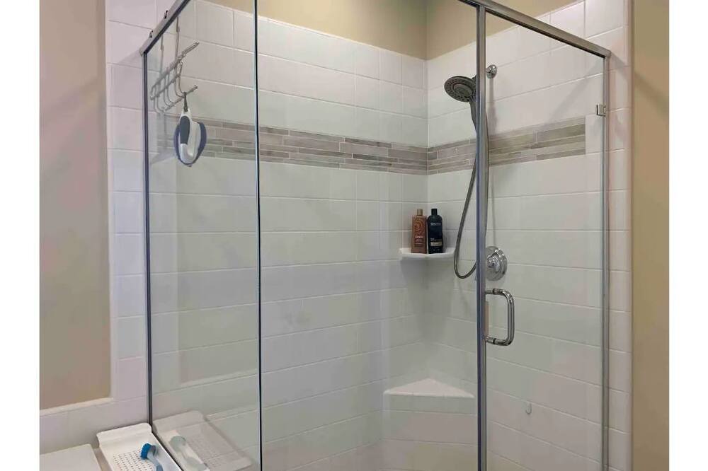 Photo of Bathroom in Tustin