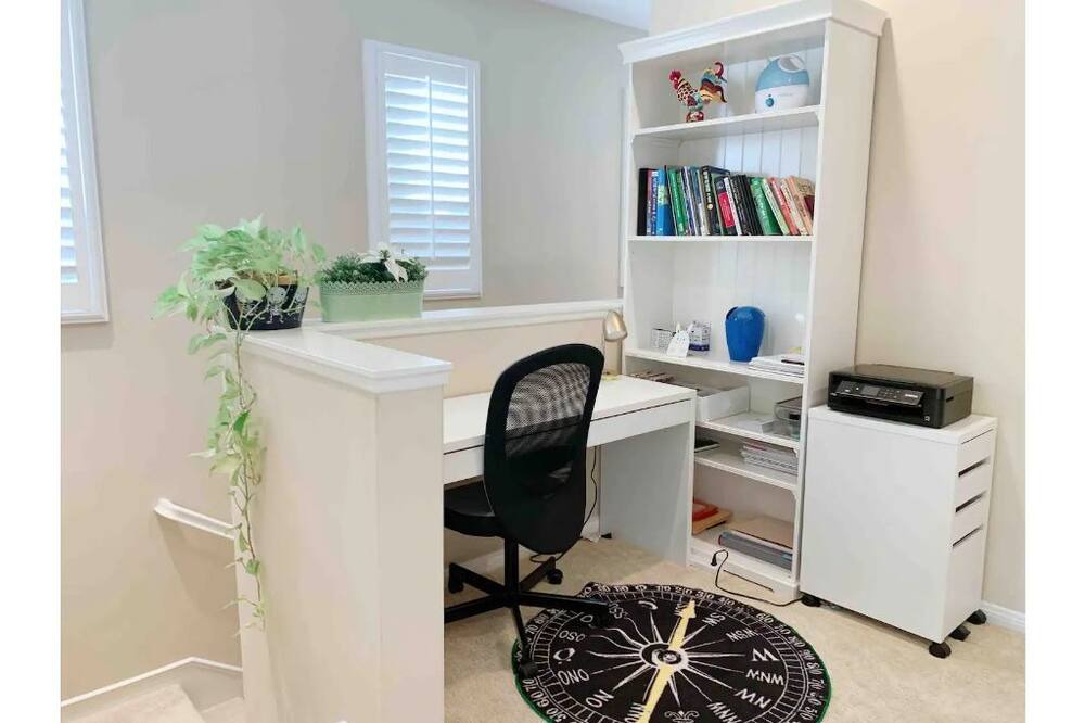Photo of Bedroom in Tustin