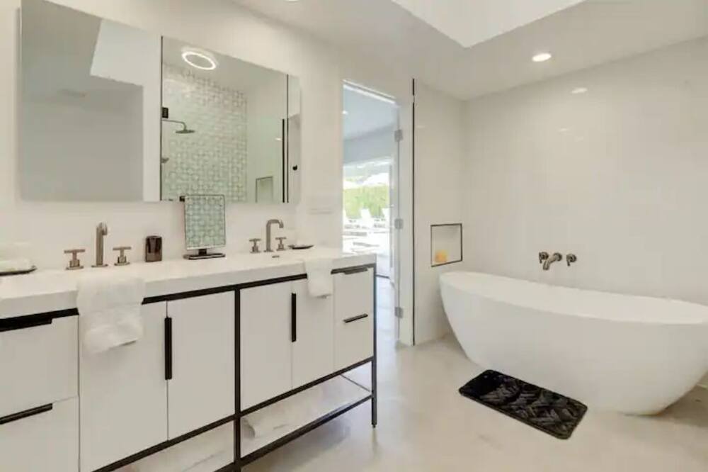 Photo of Bathroom in El Mirador