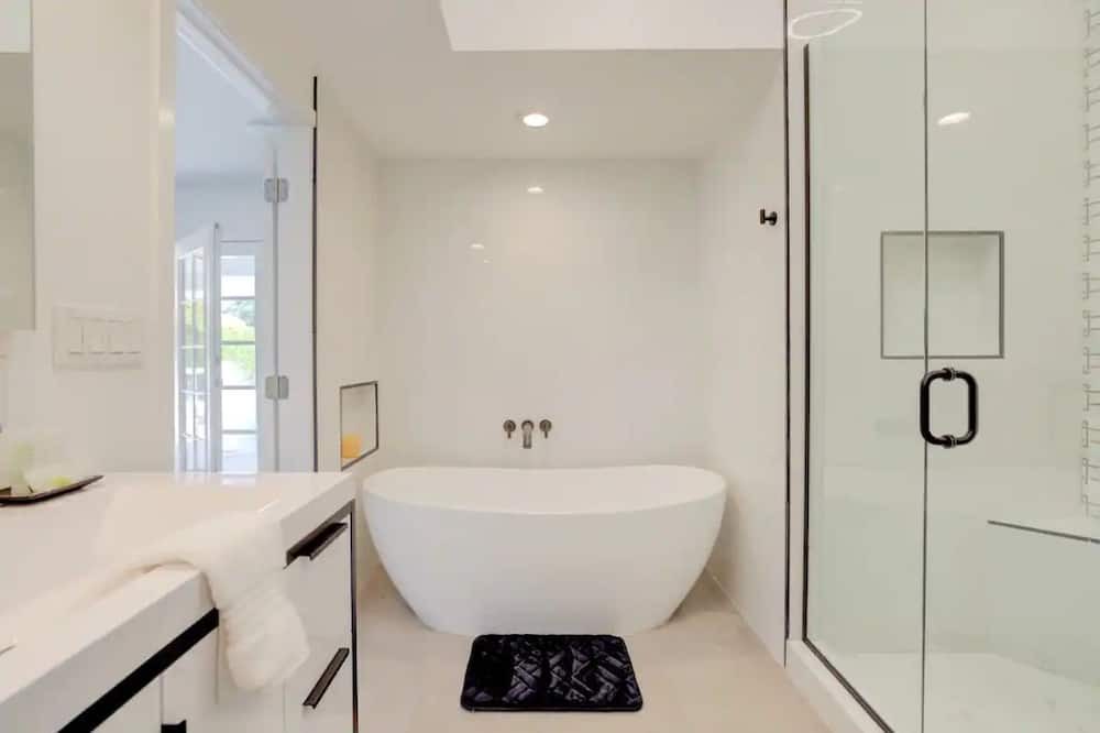Photo of Bathroom in El Mirador