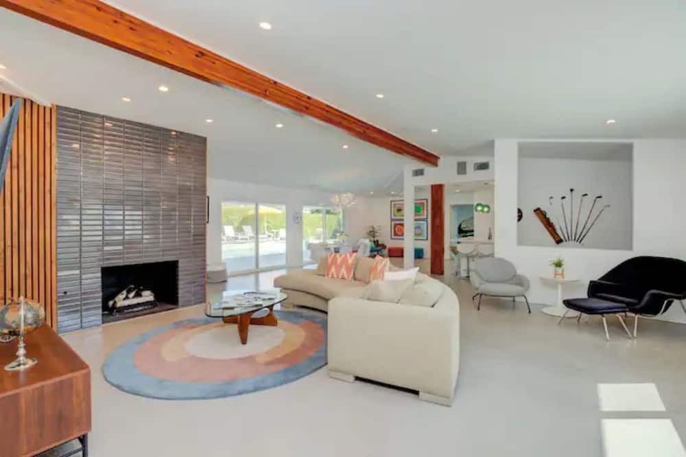 Photo of Livingroom in El Mirador