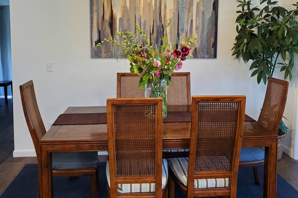 Photo of Kitchen in Clearlake