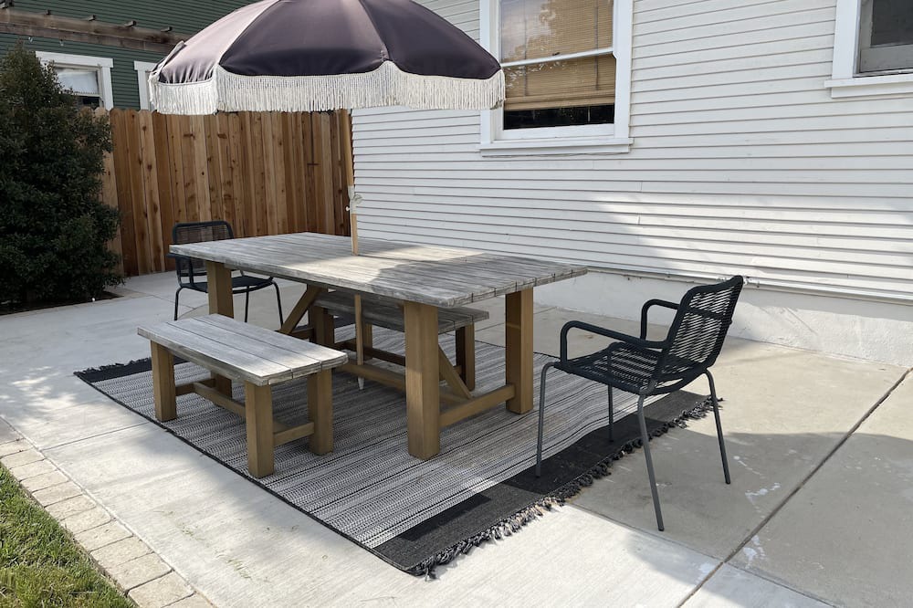 Photo of Patio Balcony in Ontario