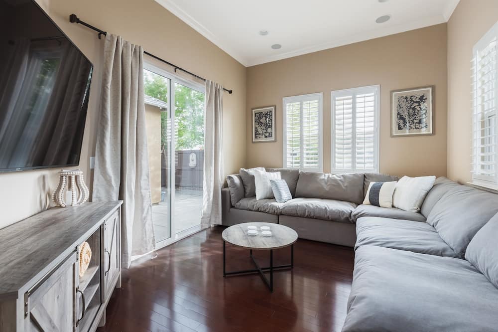 Photo of Bedroom in Harlan Ranch