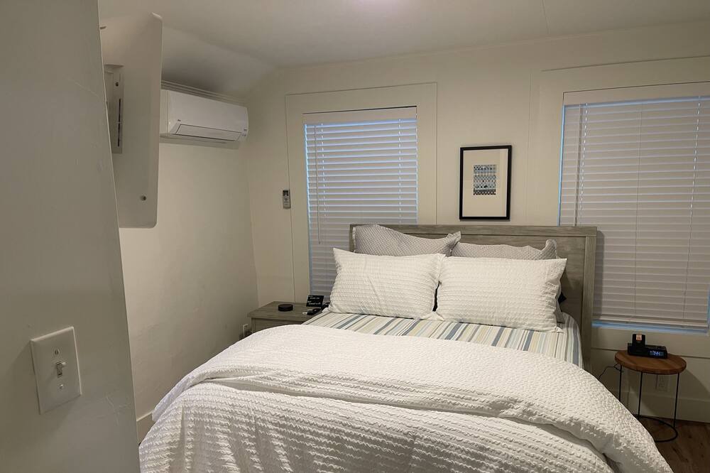 Photo of Bedroom in Roseville
