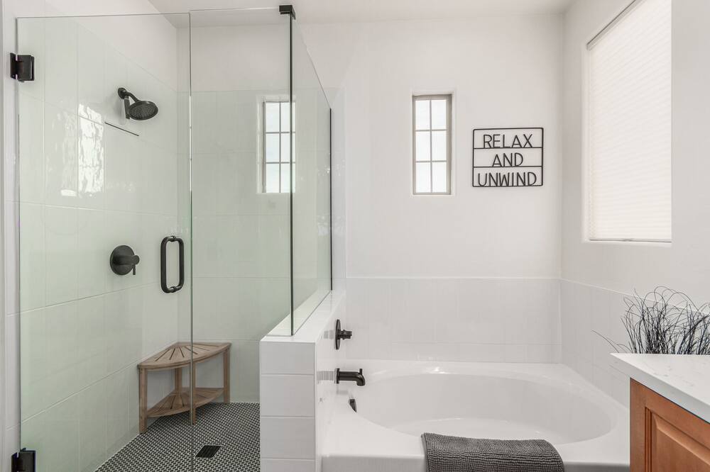 Photo of Bathroom in Litchfield Park