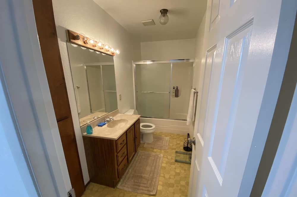 Photo of Bathroom in Citrus Heights