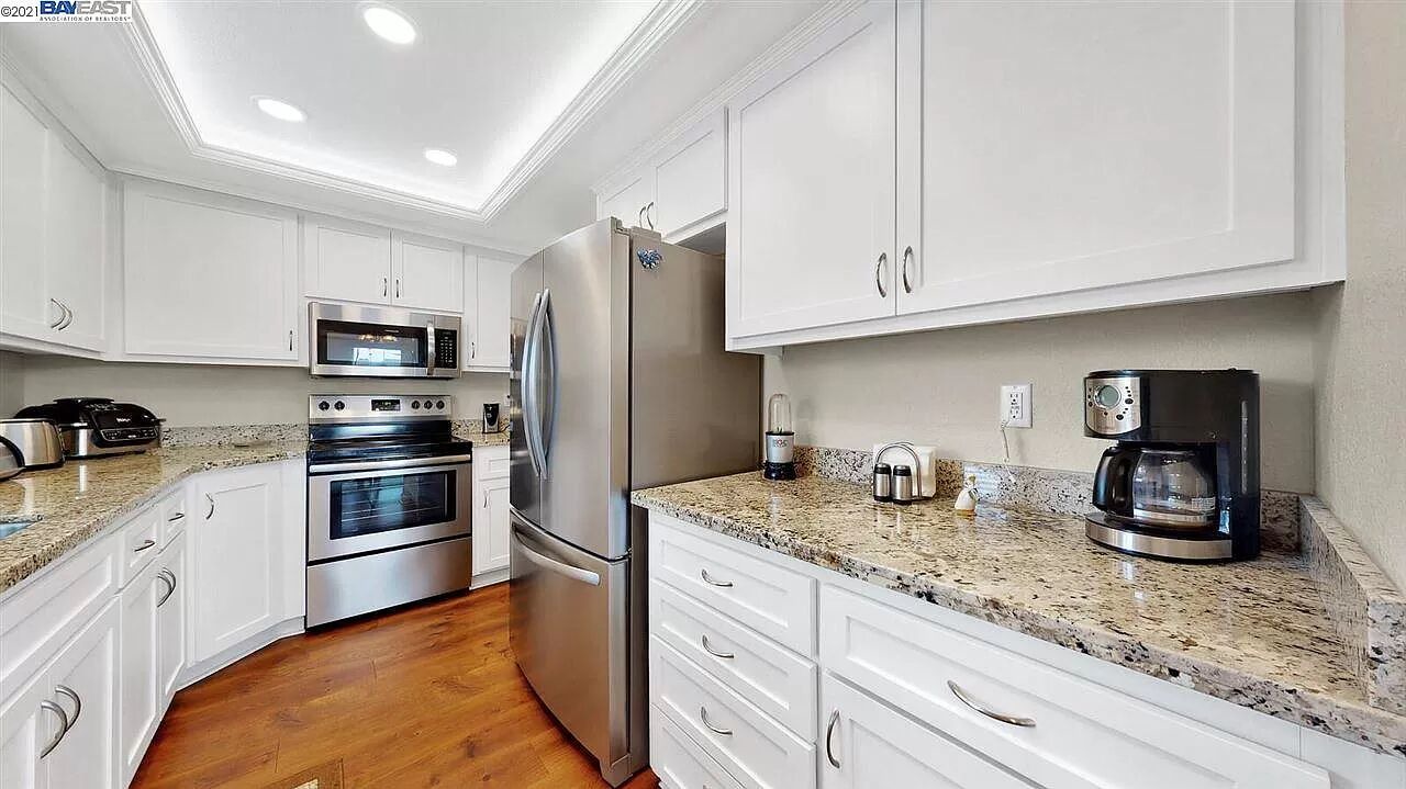 Photo of Kitchen in Discovery Bay